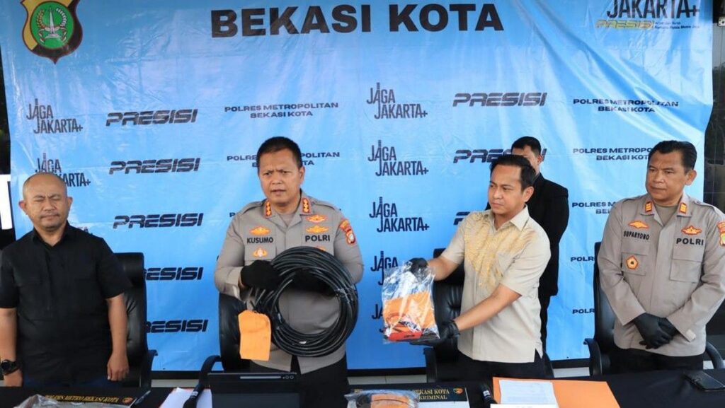 Polisi Tangkap Pencuri Kabel Tower BTS di Bekasi Selatan