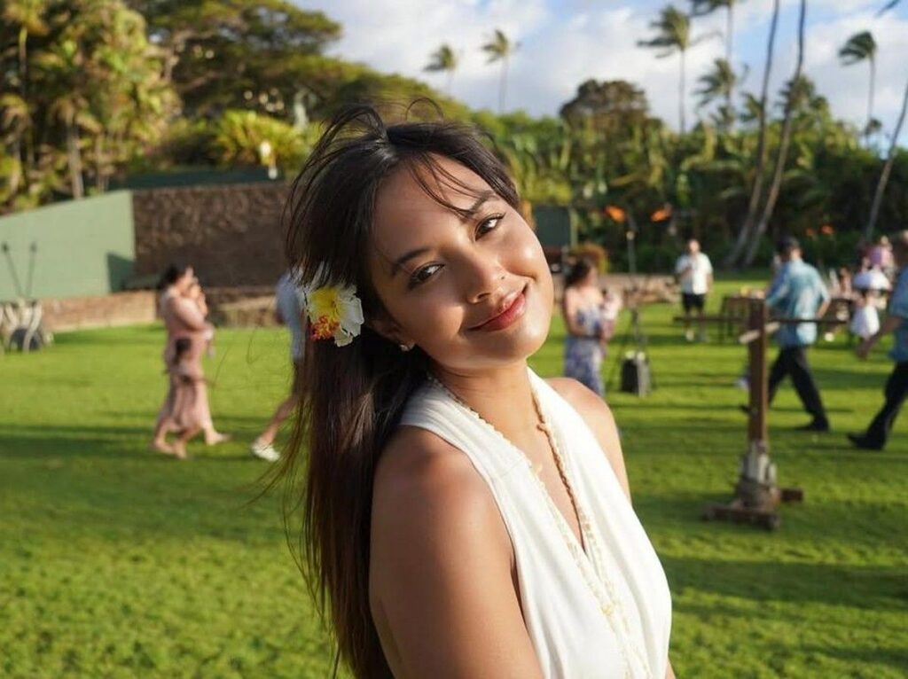 Aurelie Moeremans Merilis Buku Kedua Bertema Proses Pemulihan Diri