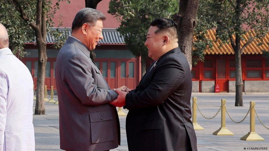 Xi Jinping Temui Kim Jong Un di Korea Utara