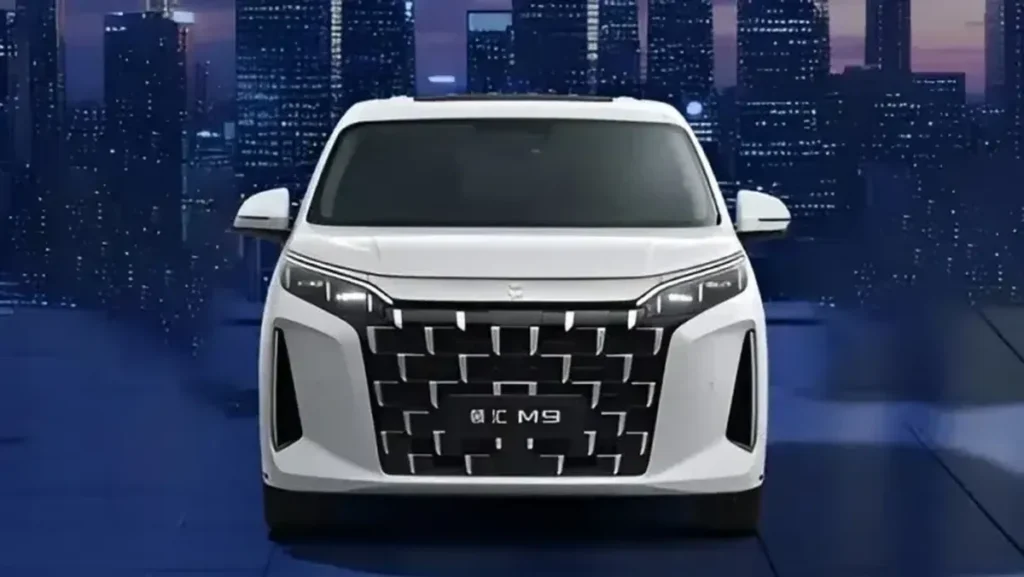 BYD Kirim MPV Pintu Geser Linghui M9 ke Dealer China