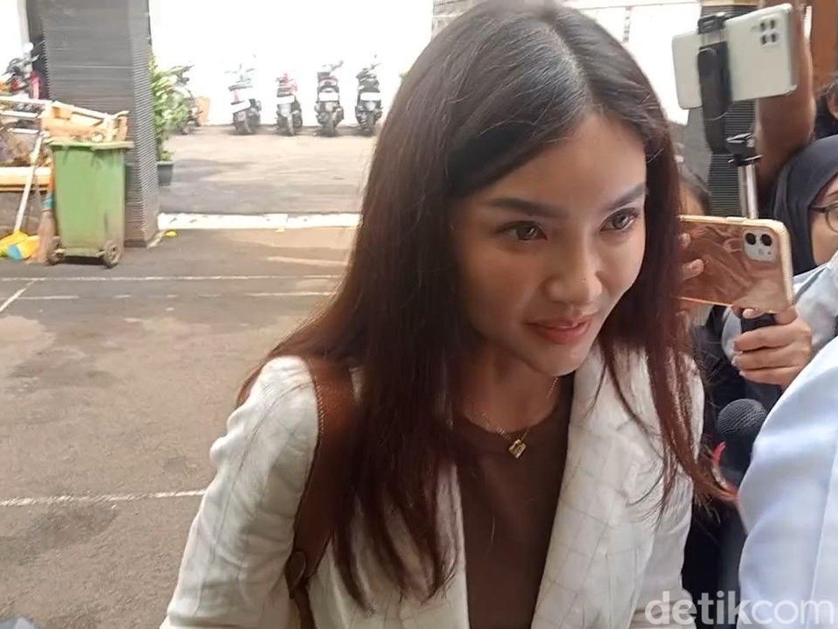 Sarwendah Laporkan Sejumlah Akun Media Sosial ke Polres Jakarta Selatan