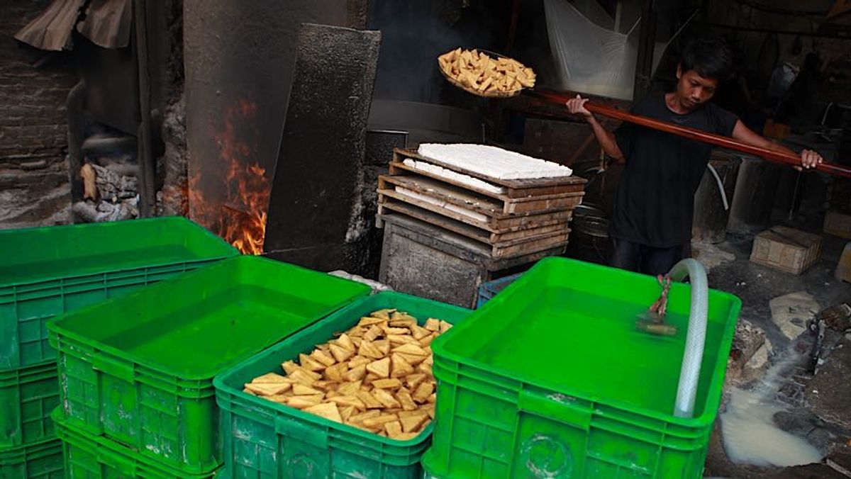 Pemerintah Subsidi Pengrajin Tahu Tempe Dua Ribu Rupiah per Kilogram