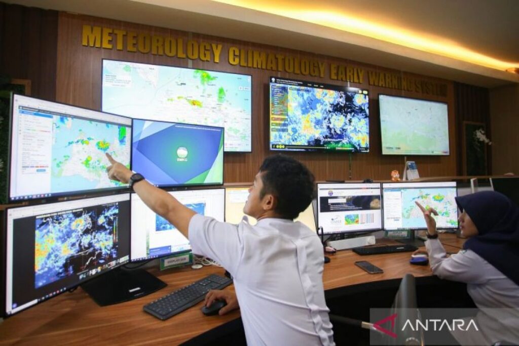 BMKG Petakan Potensi Cuaca Ekstrem dan Pantau Gempa Sangihe