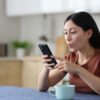 Studi Universitas Oxford Ungkap Kesenjangan Akses Digital Perempuan Global