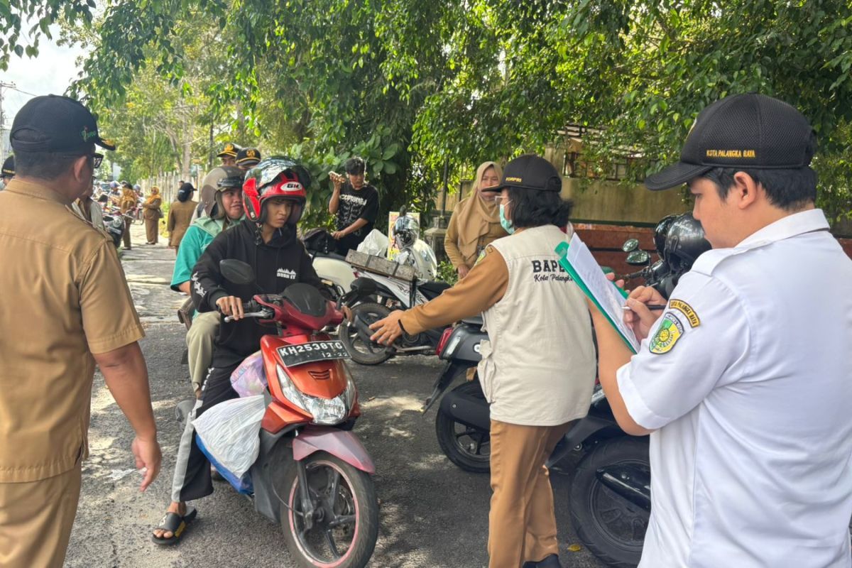 Tim Gabungan Menertibkan 134 Kendaraan Penunggak Pajak di Palangka Raya