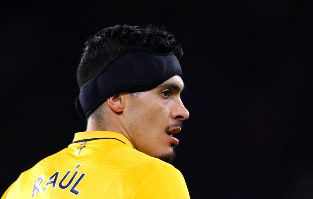 Raul Jimenez Pimpin Lini Depan Meksiko pada Pembukaan Piala Dunia