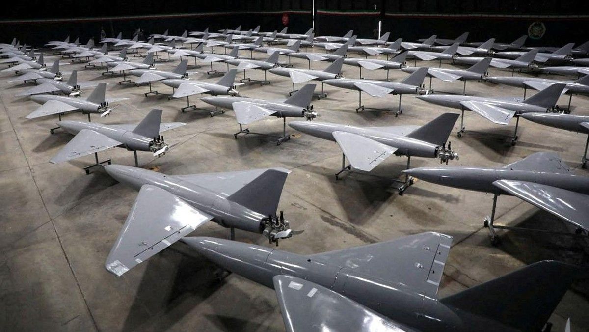 Intelijen AS Selidiki Formasi Drone Iran Setelah F-15 Jatuh