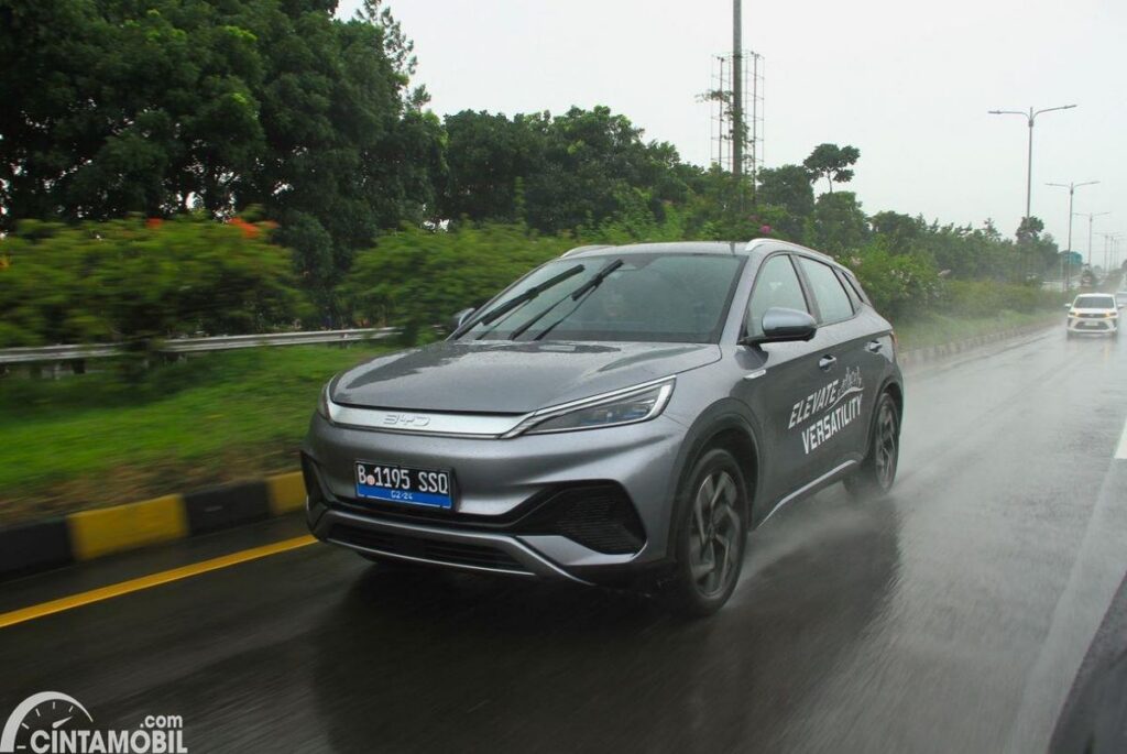 BYD Atto 3 Tawarkan Pilihan Varian SUV Listrik dengan Fitur Lengkap