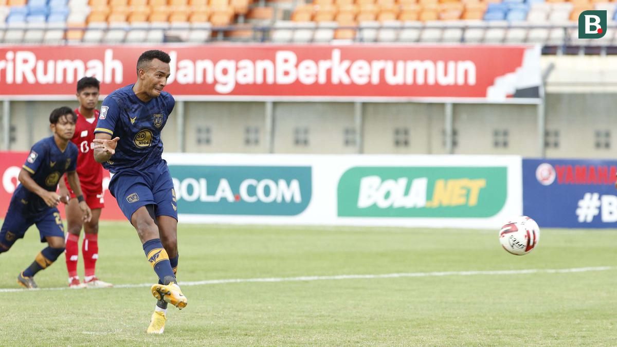 PSS Sleman Dekati Winger Uganda Melvyn Lorenzen untuk Musim Baru