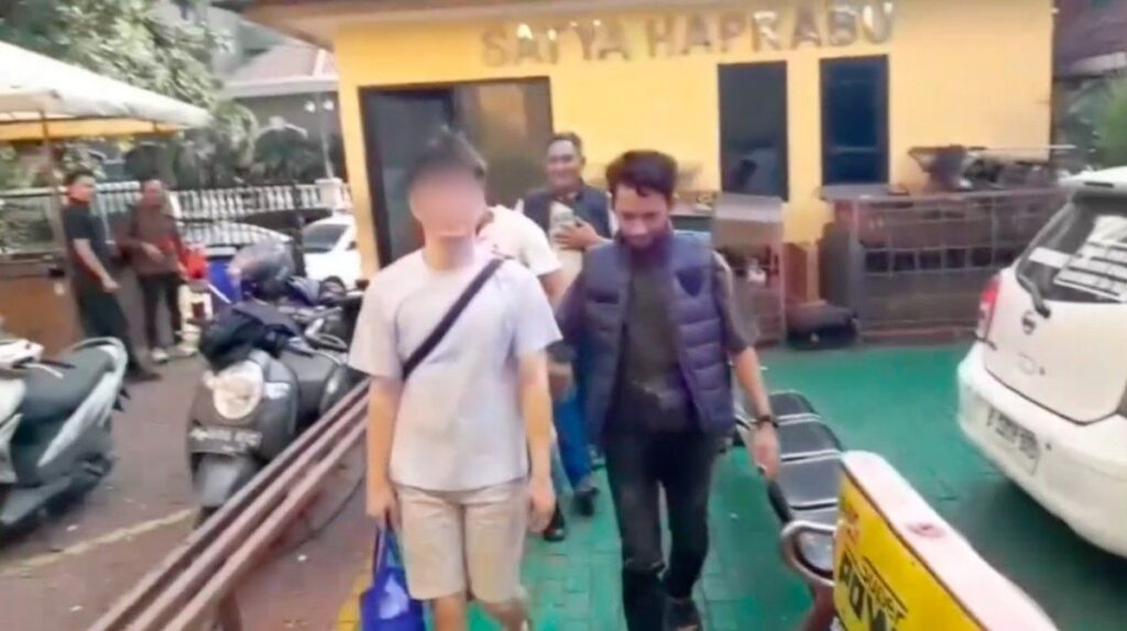 Polisi Tangkap Pencuri Gawai Teman Kencan di Grogol Petamburan