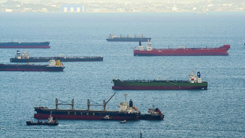 Iran Dekati Pembeli Minyak Asia Usai Sanksi AS Ditangguhkan