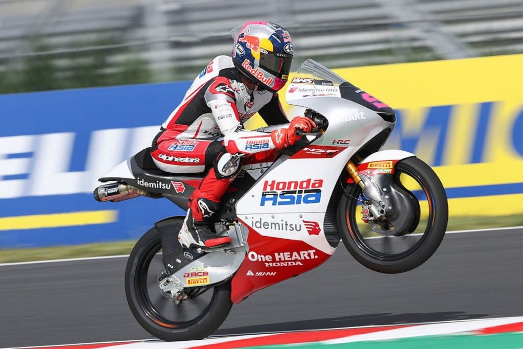 Veda Ega Pratama Finis Kelima di Moto3 Ceko 2026