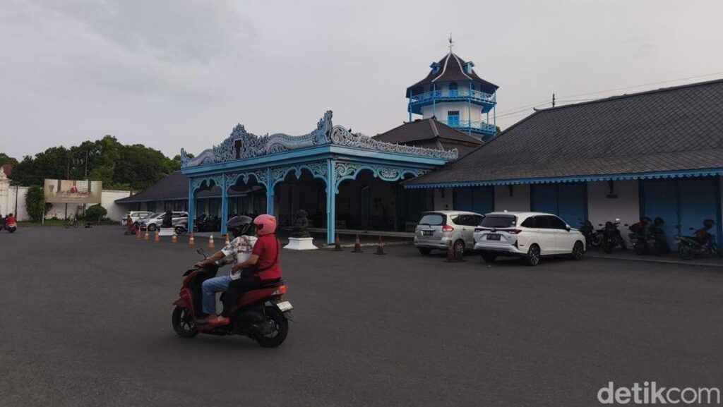 Wali Kota Solo Respati Ardi Tengahi Konflik Internal Keraton