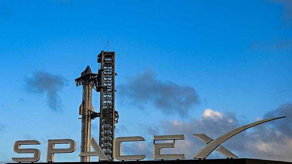 Saham SpaceX Melonjak Hingga Nilai Pasar Melampaui Amazon