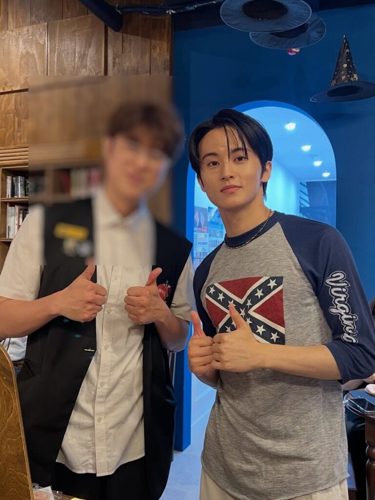 Pakai Kaus Bendera Confederate Mark Lee Tuai Kontroversi Upper Room Minta Maaf