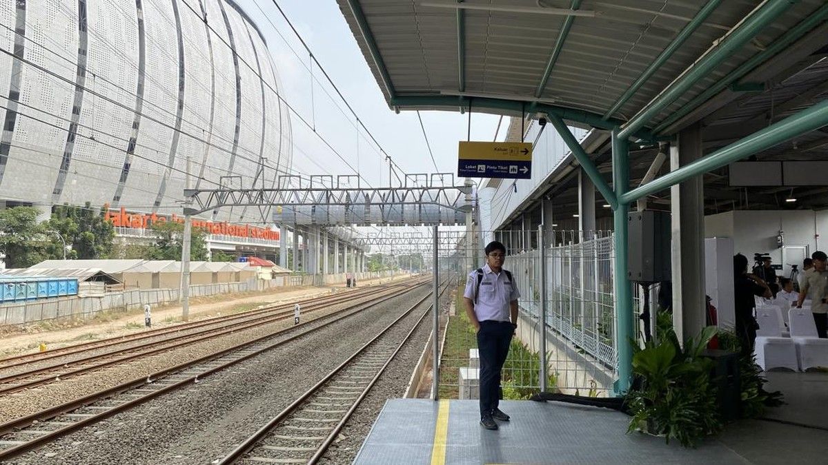 Stasiun KRL JIS Mulai Beroperasi dengan Layanan Terbatas