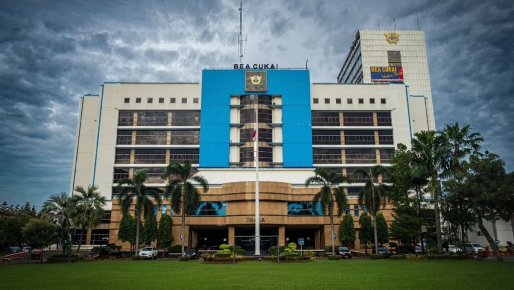 Penerimaan Bea Cukai April 2026 Naik Menjadi Rp100,6 Triliun