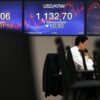 Bursa Saham Korea Selatan Anjlok Hingga KOSPI Alami Circuit Breaker