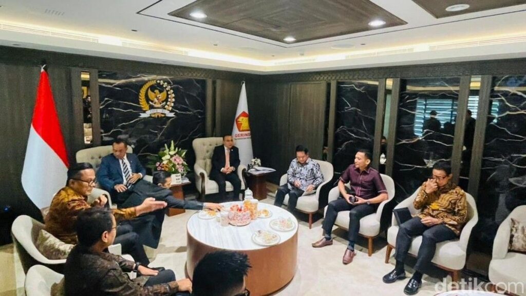 DPR Evaluasi Anjloknya Saham Perbankan BUMN Bersama Himbara