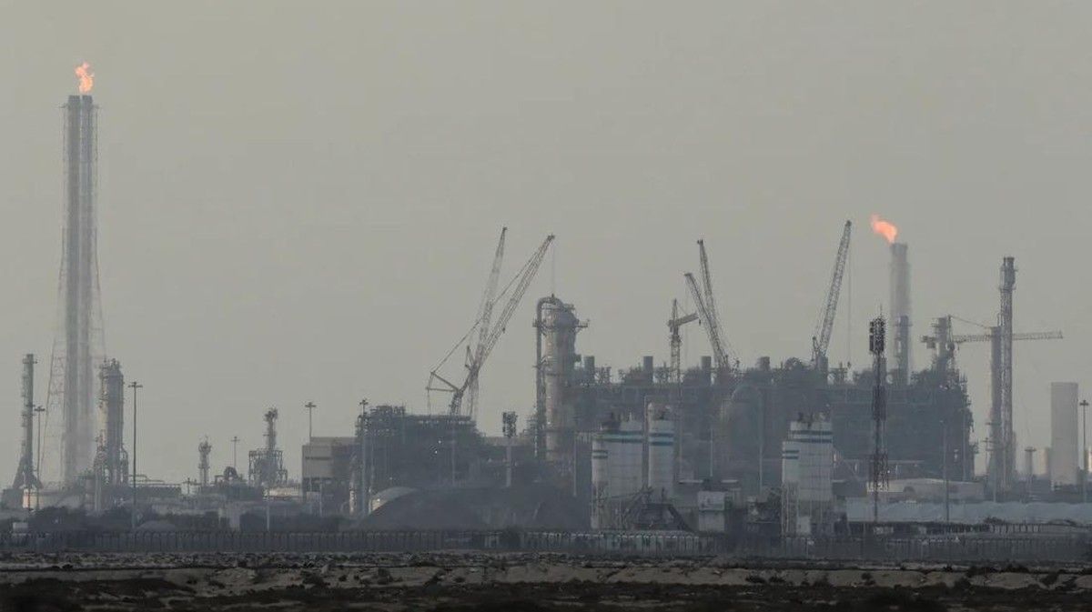 Ledakan Fasilitas Gas Qatar Tewaskan Tiga Belas Orang
