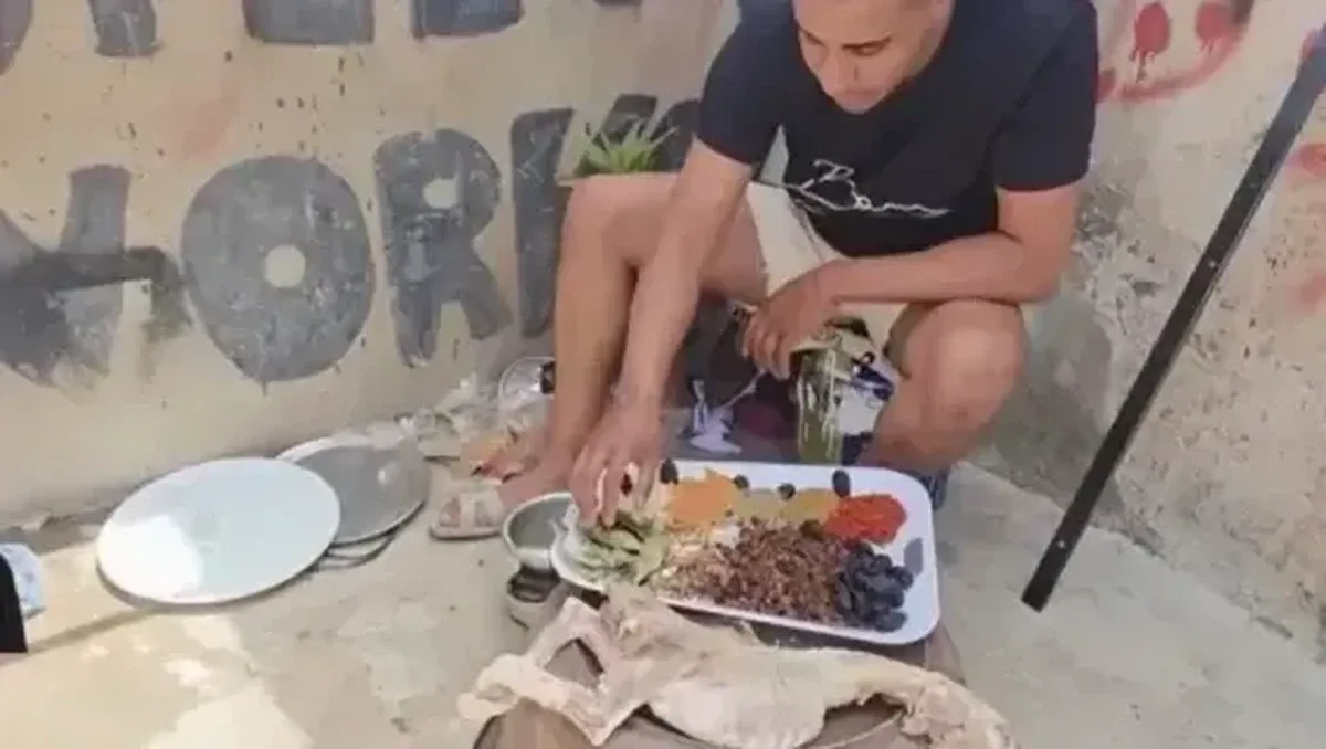 YouTuber Maroko Dikecam Usai Unggah Konten Bangkai Anjing