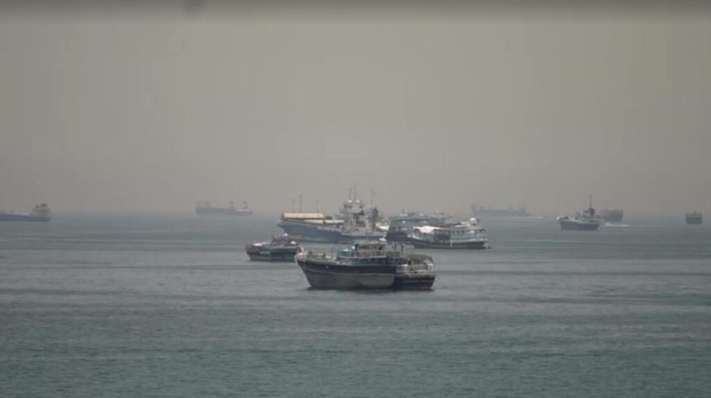 Militer AS Tembak Jatuh Drone Iran di Selat Hormuz