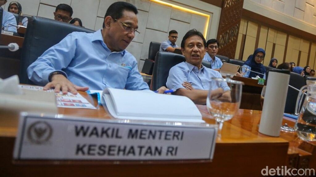 Kemenkes Evaluasi Kelulusan Uji Kompetensi Sarjana Kedokteran