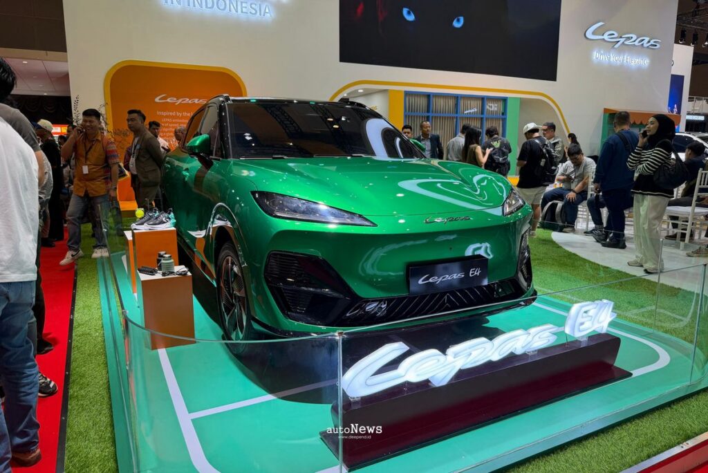 LEPAS Kenalkan SUV Listrik E4 EV yang Andalkan Platform LEX