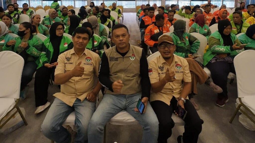 Pengemudi Ojek Online Jambi Ikuti Peringatan Hari Bhayangkara Ke-80