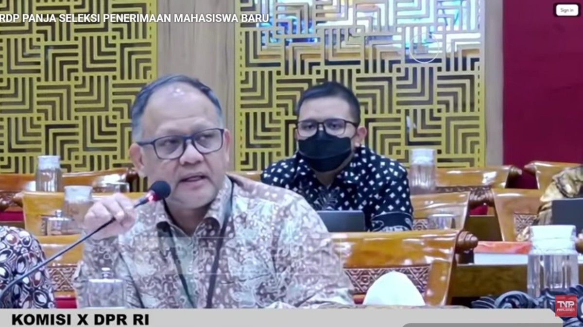 Kemdiktisaintek Kaji Seleksi Bersama Mahasiswa PTN dan PTS