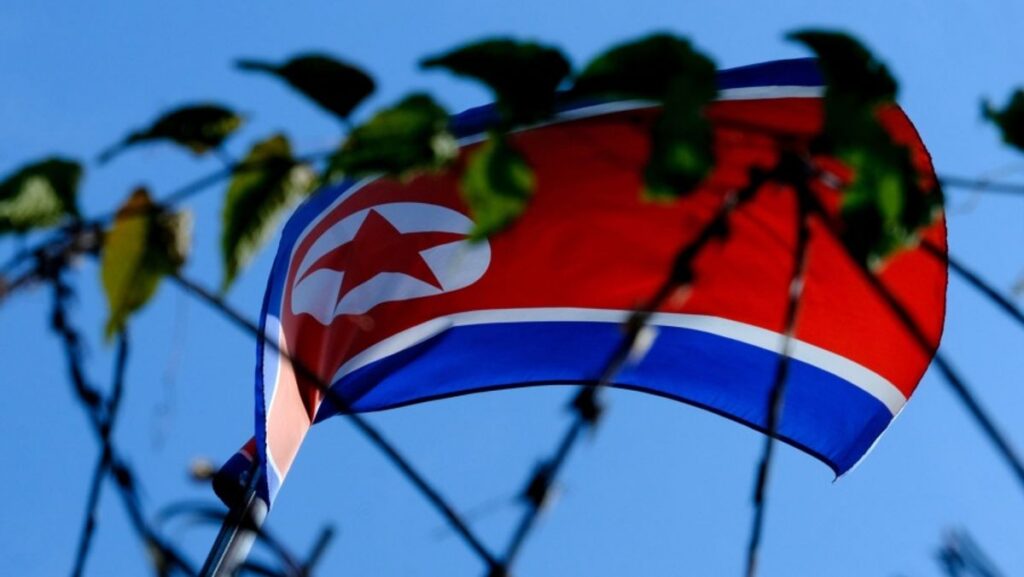 Kim Jong Un Tinjau Stasiun Kereta Resor Pantai Wonsan Kalma