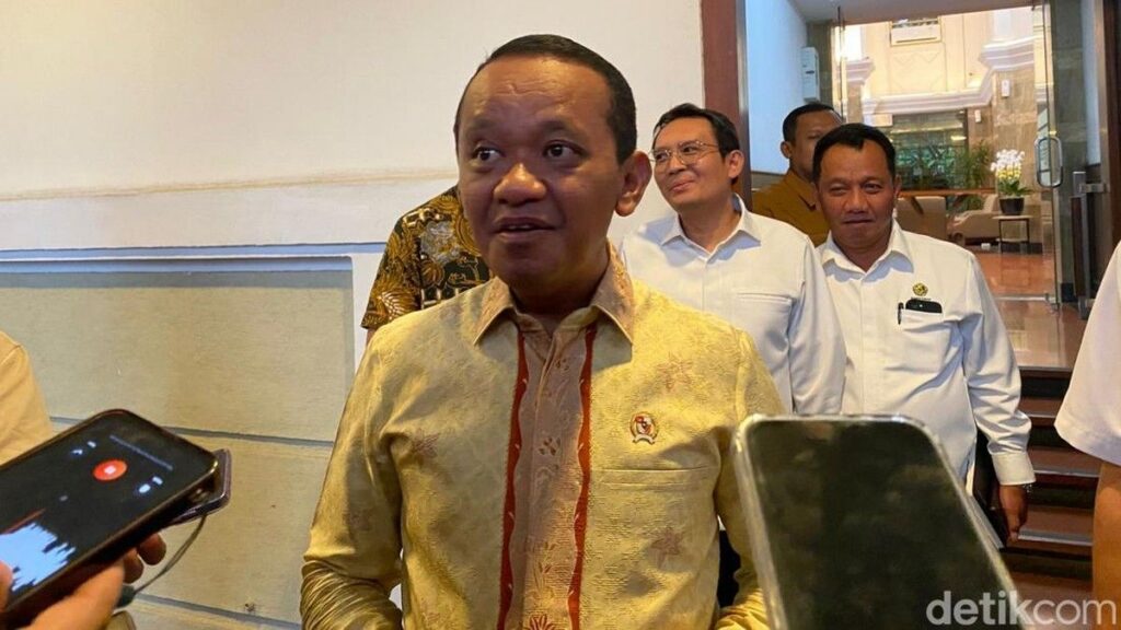 Bahlil Lahadalia Atasi Pemadaman Listrik Akibat Gangguan Mesin PLN