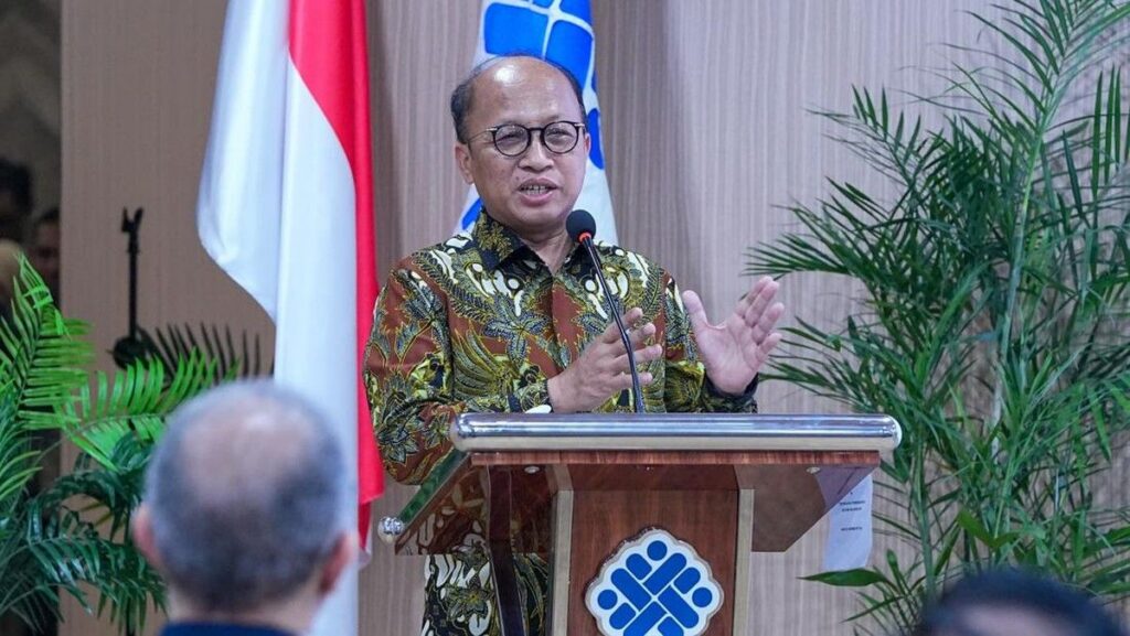 Kemnaker Kaji Dampak Kenaikan Harga Gas Industri Terhadap PHK