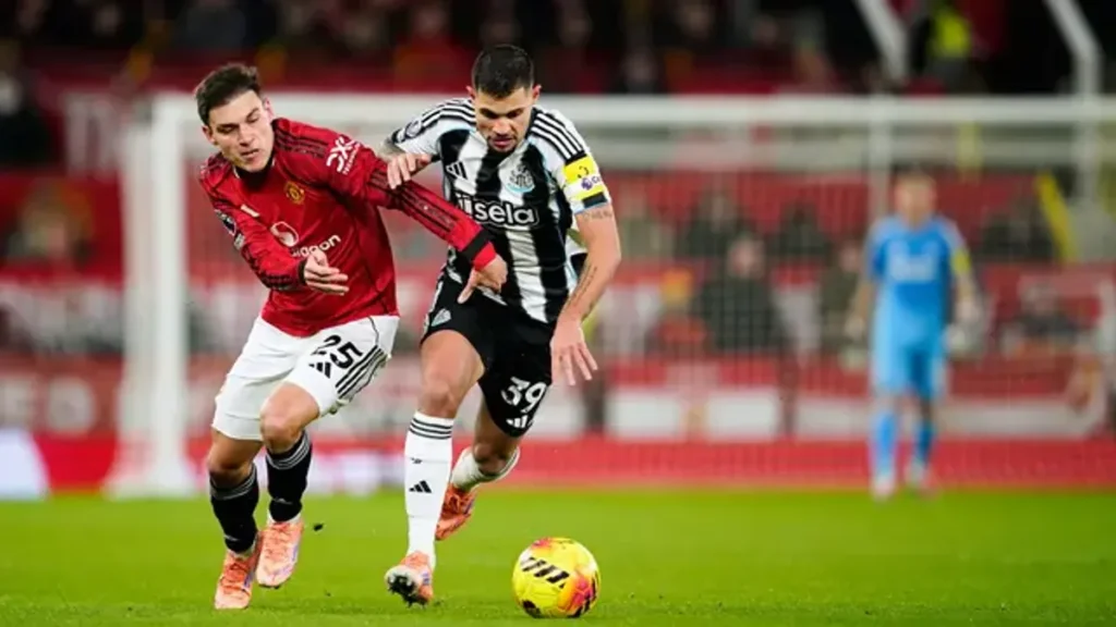 Manchester United Siap Lepas Manuel Ugarte Meski Harus Merugi