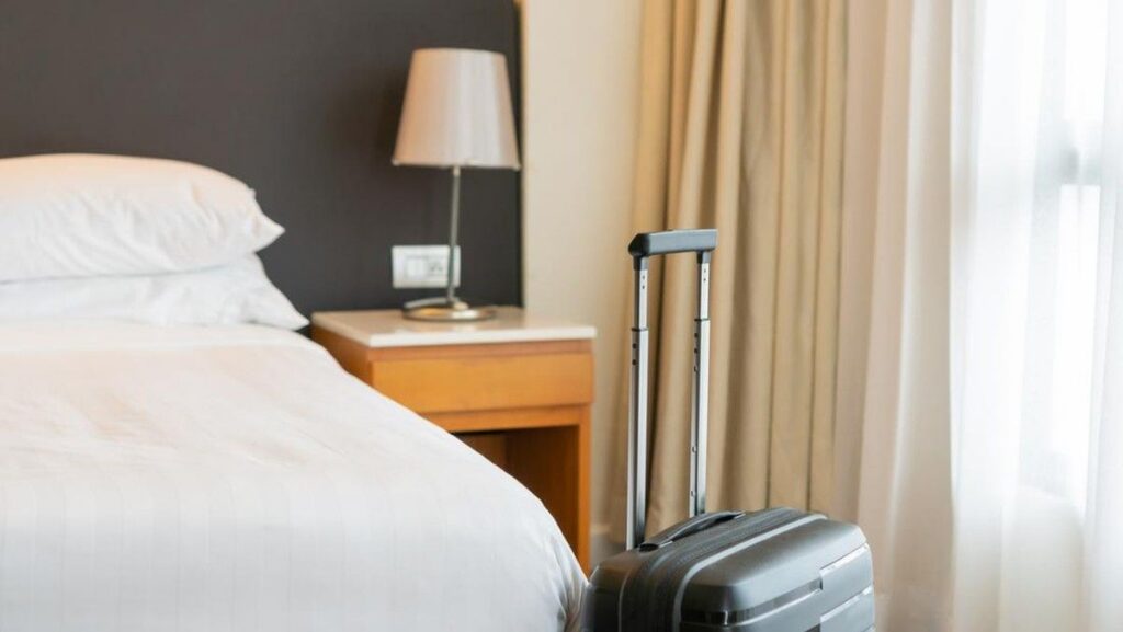 AHM Kritik Promosi Vulgar Hotel Melati di Kota Mataram