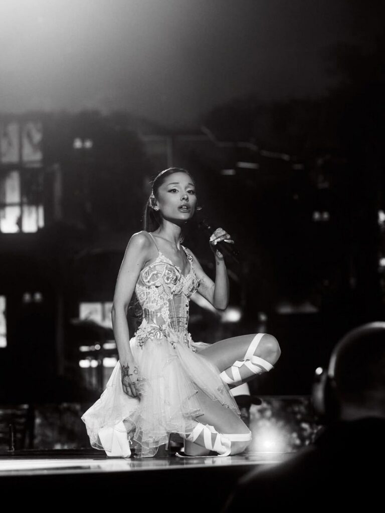 Ariana Grande Gelar Eternal Sunshine Tour Setelah Vakum 7 Tahun