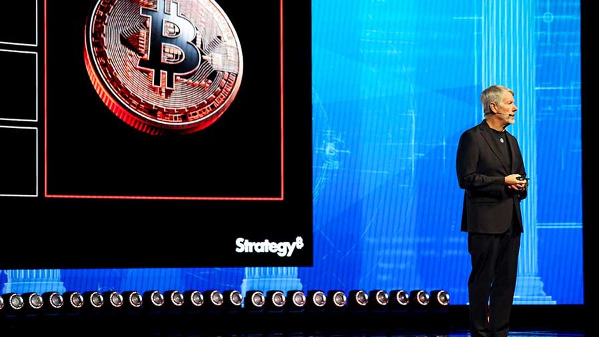 Strategy Inc Hadapi Tekanan Berat Akibat Skema Pendanaan Bitcoin