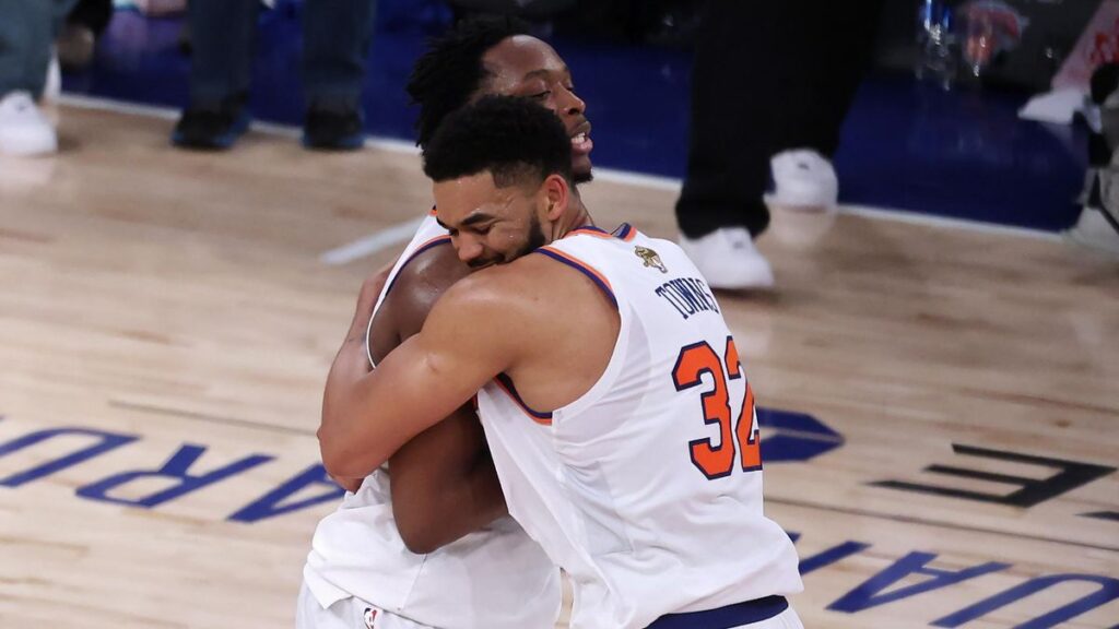 New York Knicks Tumbangkan San Antonio Spurs Lewat Comeback Terbesar