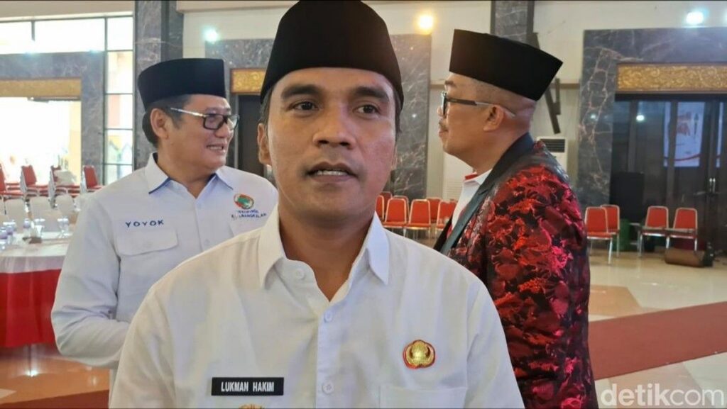 Pemkab Bangkalan Borong Dagangan PKL Jelang Kunjungan Presiden Prabowo