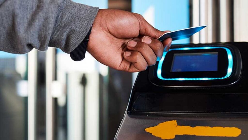 Cara Top Up E-Money di Mesin SIP dan Naik MRT Pakai QRIS Tap