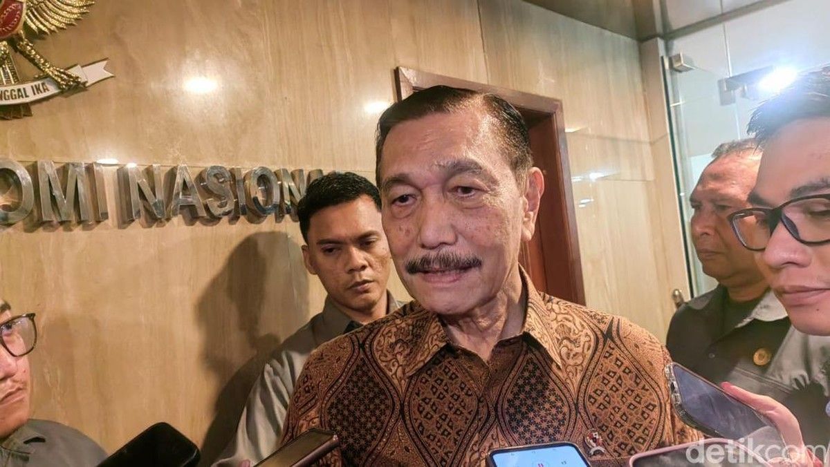 Luhut Tanggapi Penambahan Angka Kemiskinan Terkait Kenaikan Harga
