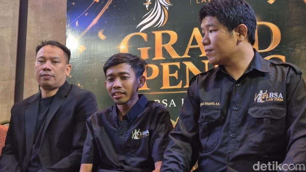 Dede Sunandar Hadapi Gugatan Cerai Karen Hertatum