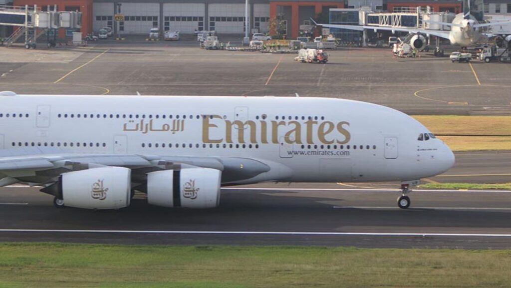 Emirates Optimistis Bangkit dari Krisis Penerbangan Timur Tengah