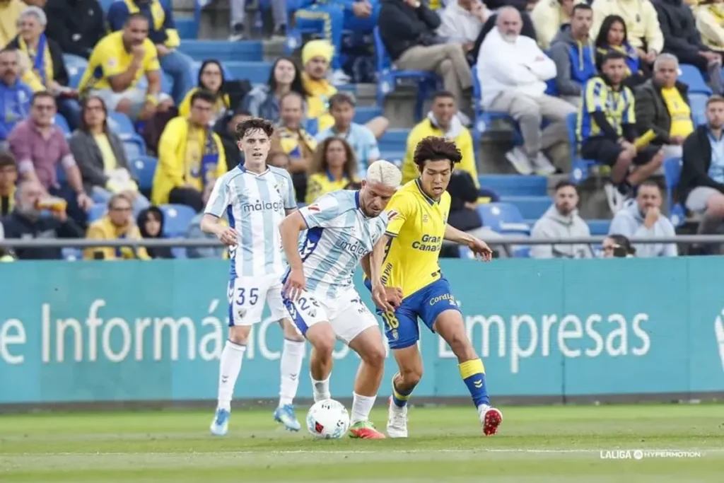 Dani Lorenzo Ingatkan Malaga CF Tetap Waspada Usai Tekuk Las Palmas