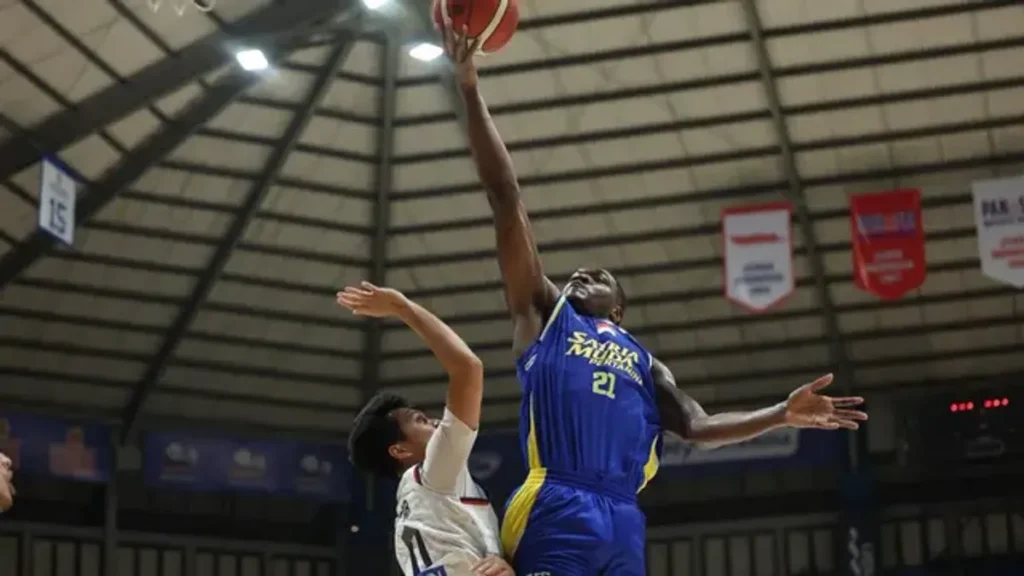 Satria Muda Pertamina Bandung Tekuk Hangtuah Jakarta 105-100 dan Lolos Semifinal Playoffs IBL 2026
