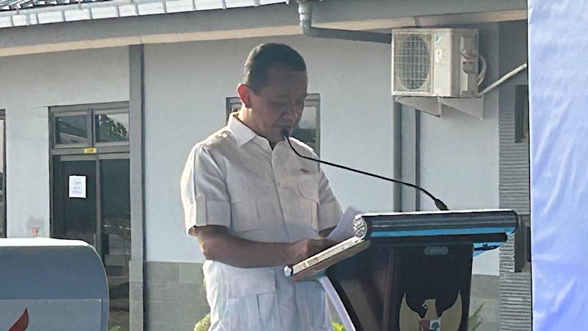Bahlil Lahadalia Resmikan Kilang Mini LNG di Tuban