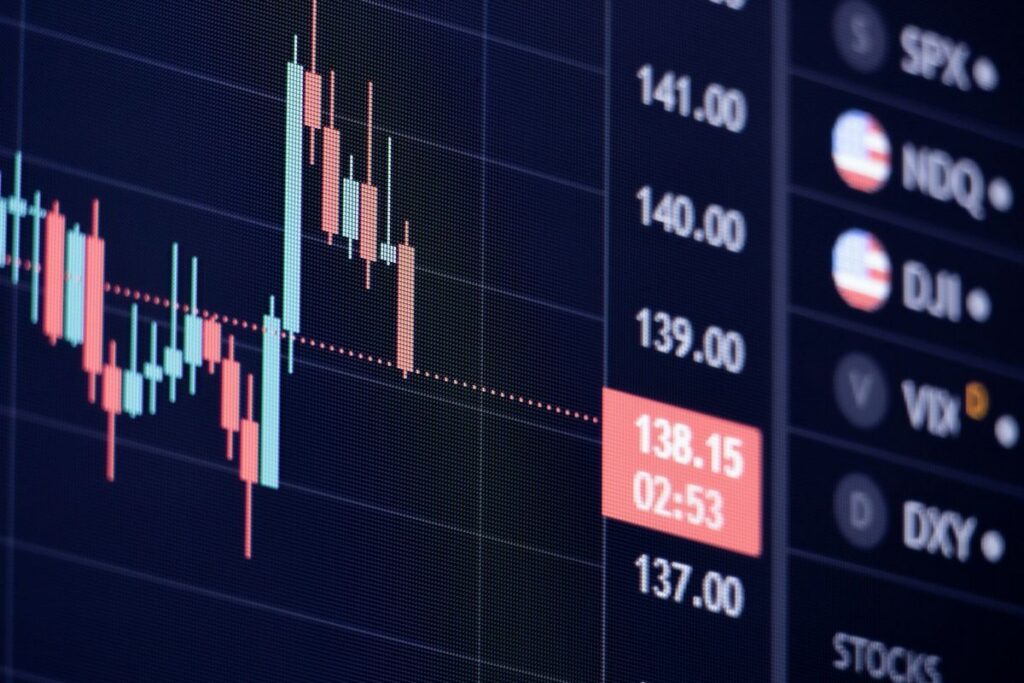 Investor Asing Lepas Saham BBCA dan BBRI Saat IHSG Anjlok