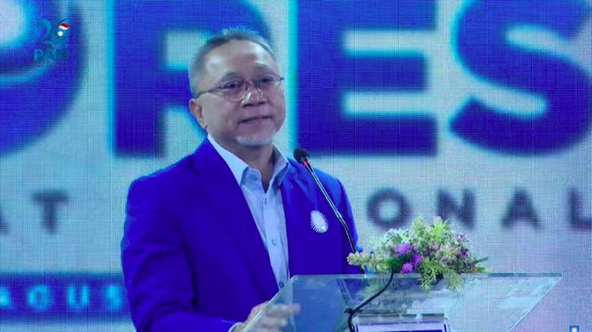 Zulkifli Hasan Lantik Uya Kuya Jadi Ketua DPW PAN DKI Jakarta