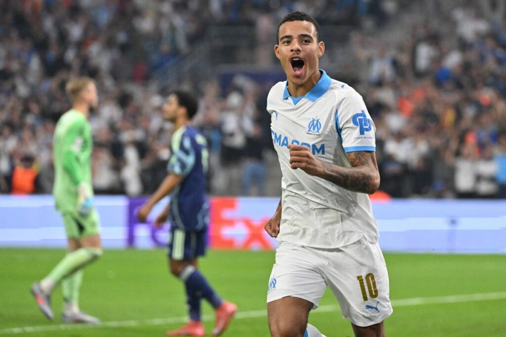 Manchester United Atur Strategi Transfer Pemain dan Rekrut Pramuka Baru