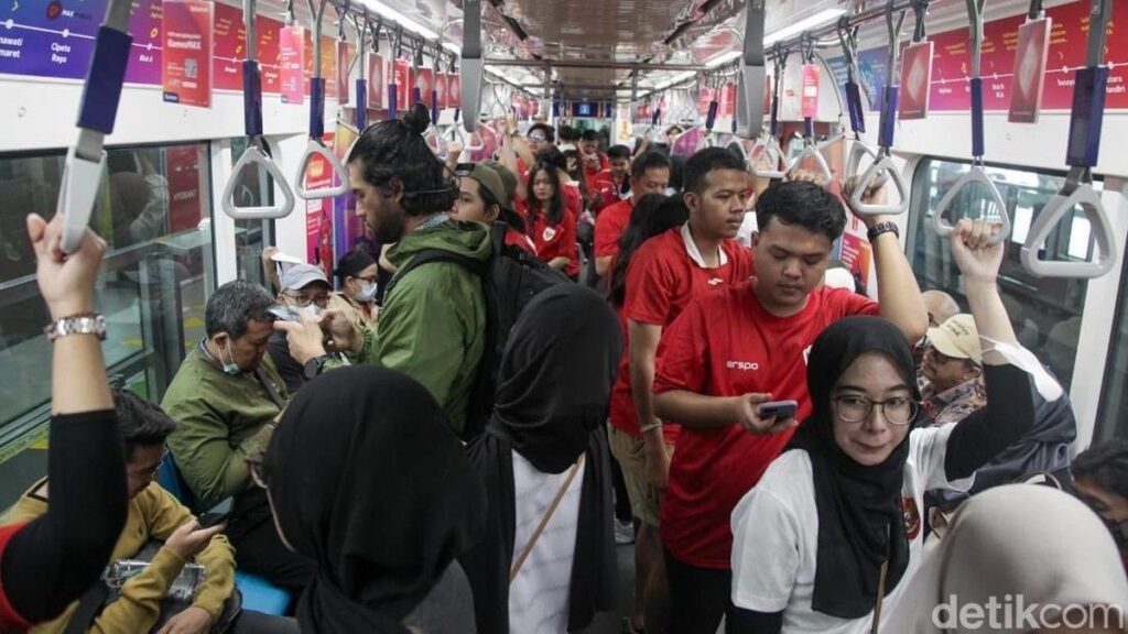 MRT Jakarta Sediakan Layanan Gratis bagi Penonton Timnas di GBK